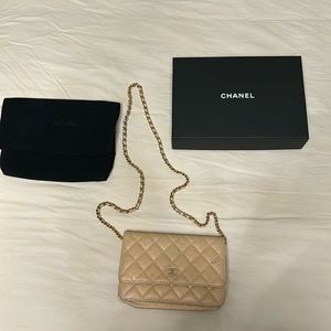 Chanel cross body authentic with dust bag and certificate card